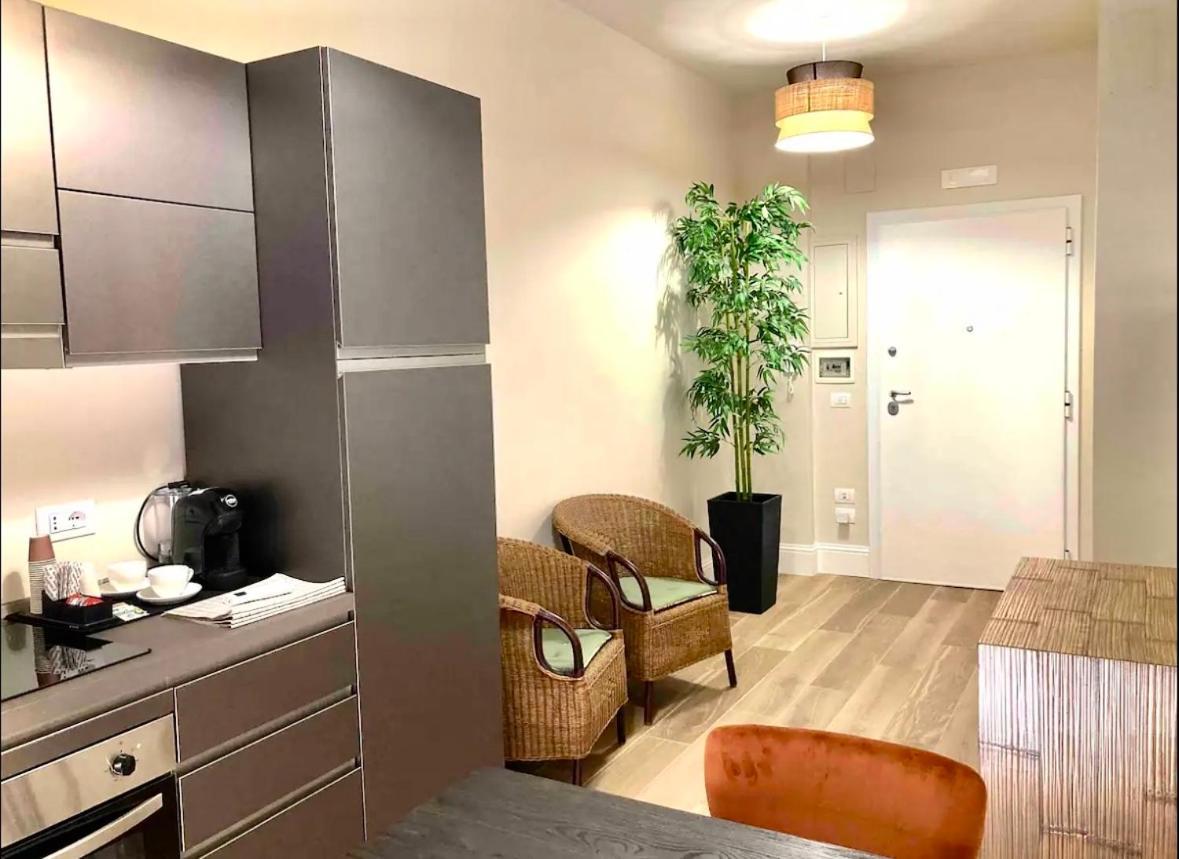 Les Suites Di Adi Apt Μπάρι Εξωτερικό φωτογραφία